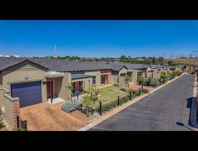 2 BEDROOM PROPERTY TO RENT IN RETIRE AT MIDSTREAM